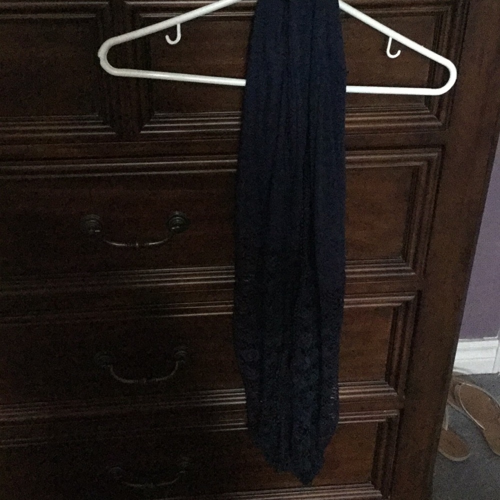 Infinity scarf